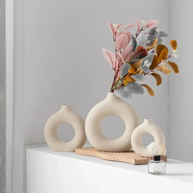 Circular Hollow Ceramic Vase